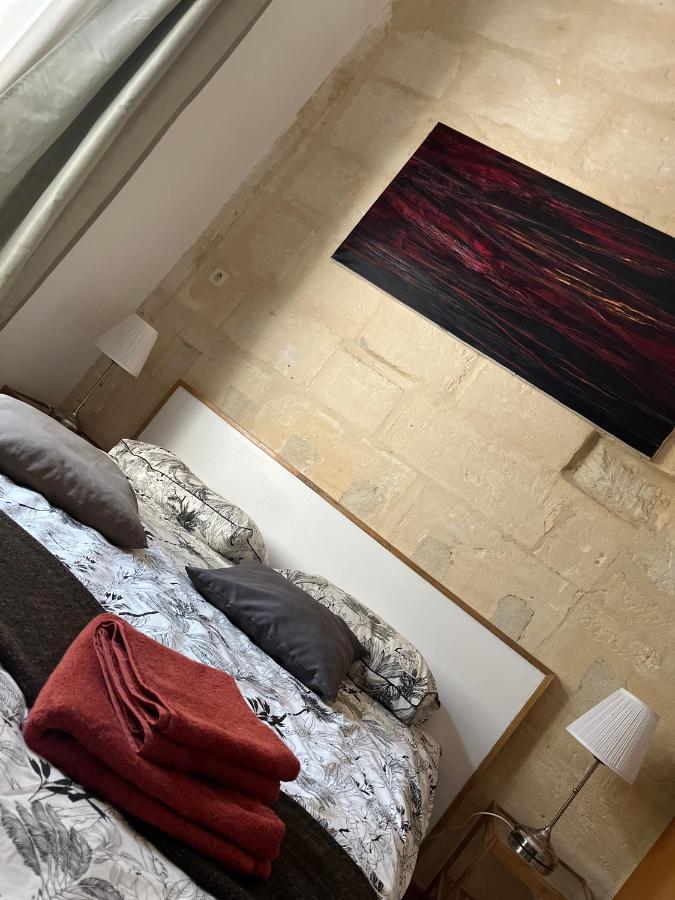 Le Donjon De La Roquette Apartment Arles Ngoại thất bức ảnh